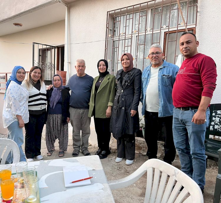 Erdemli Kadın Kolları’ndan Çeşmeli Çıkarması: Başkan Korum Kadınlarla Buluştu
